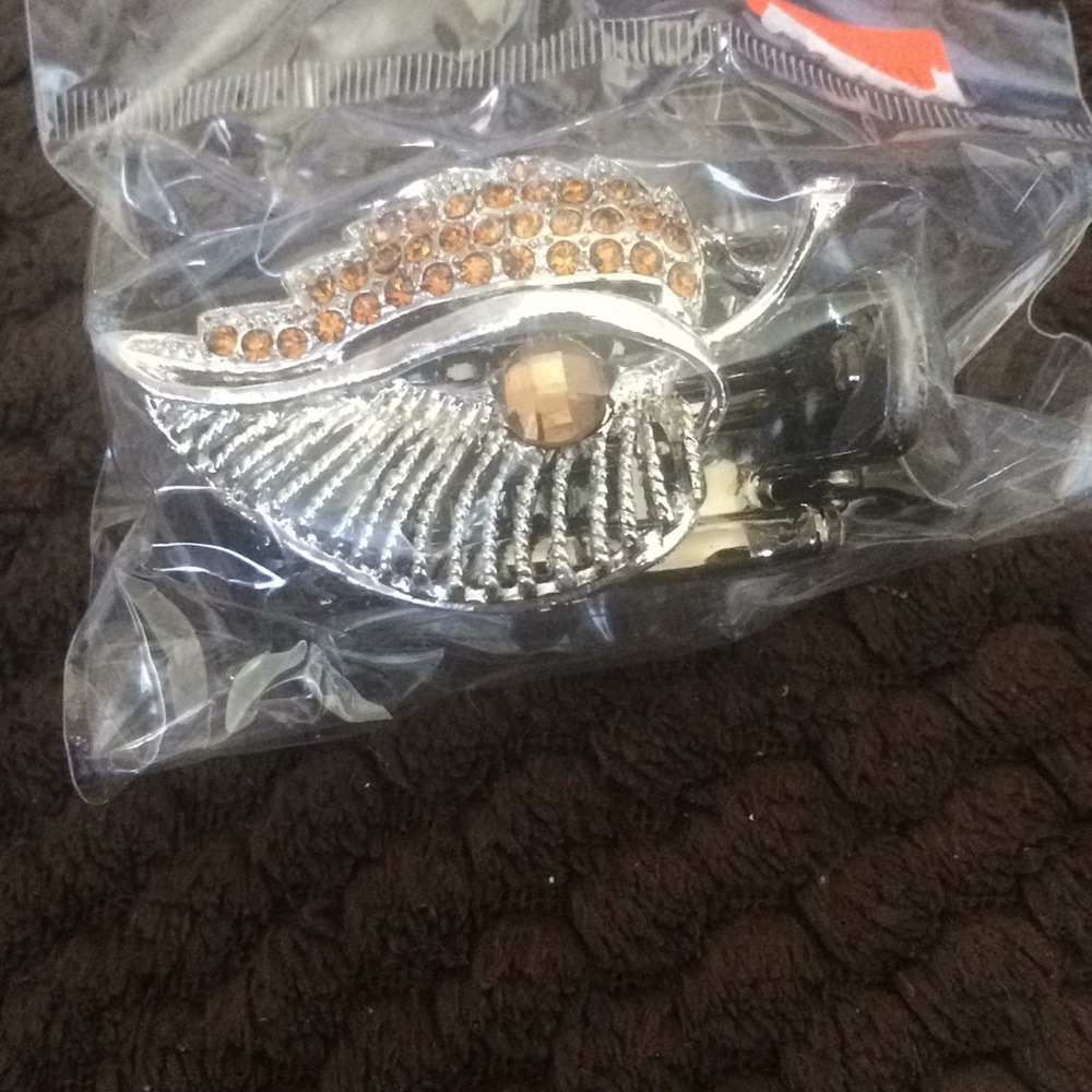 Lovely New Hair Clip